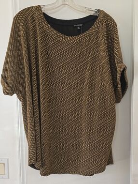 Alfani Gold and Black Metallic Knit Top